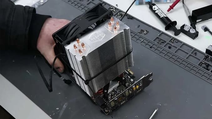 کارت گرافیک RTX 5050 با خنک کننده پردازنده