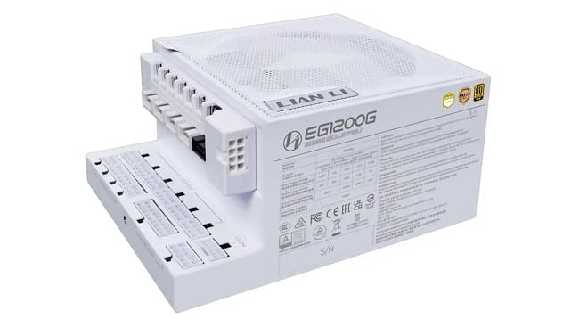 هاب کانکتور USB و فن پاورهای lian li EDGE