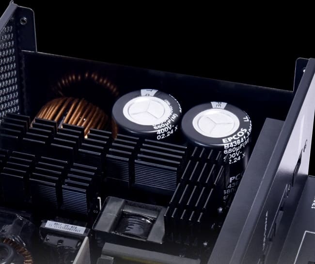 نمای داخلی پاورهای سری EDGE لیان لی