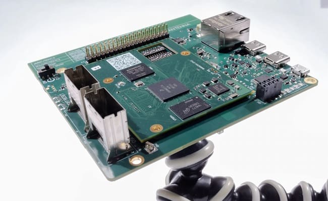 برد طراحی شده توسط Quitler