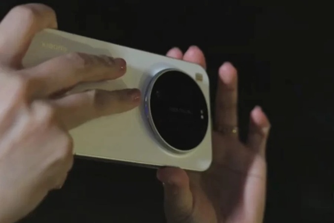 اولین نگاه  به طراحی Xiaomi 17 Ultra