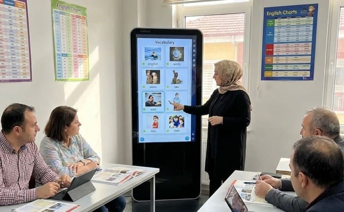 استند لمسی ایموتاچ