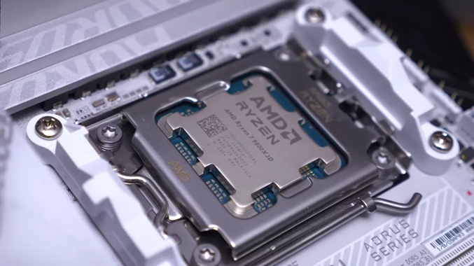 سقوط ۶۰ درصدی فروش CPU در آمازون