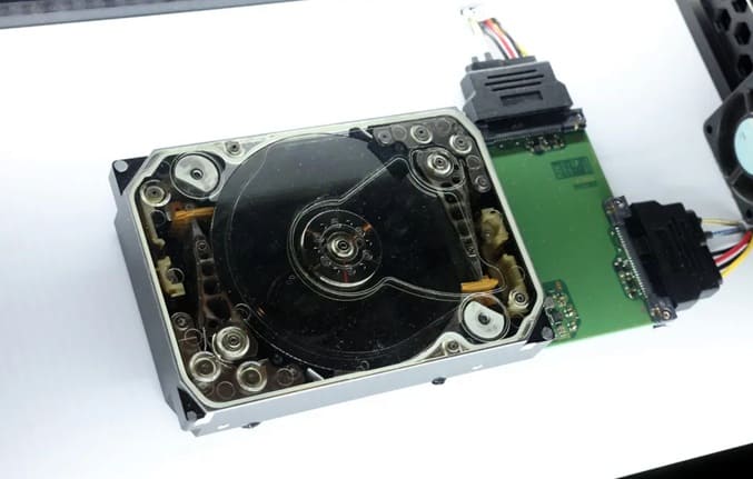 وسترن دیجیتال عملکرد هارد درایوها را ۸ برابر می‌کند؛ معرفی نقشه راه جدید HDD