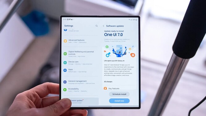 توقف به روز رسانی one ui 7