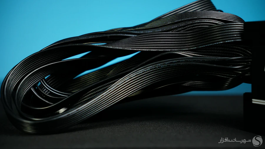 Lian-Li-RB750B-etched-cables