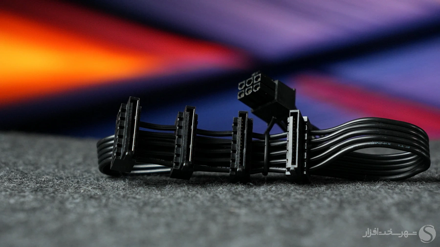 Lian-Li-RS-1000G-sata-cable
