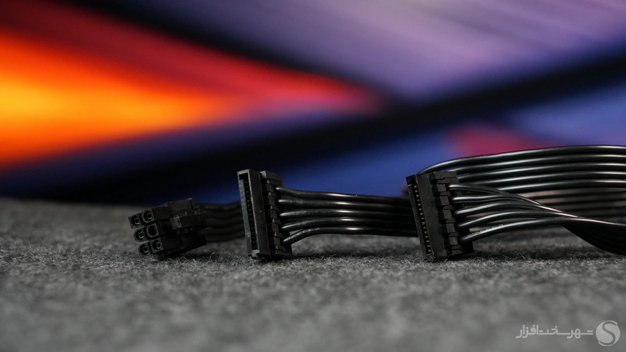 Lian-Li-RS-1000G-sata-cable