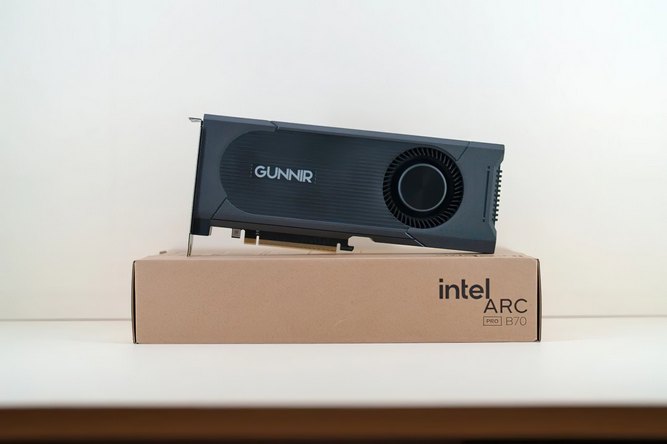 Intel-Arc-Pro-B70-05.jpg