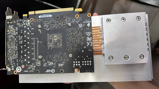 GeForce RTX 4060 پسیو