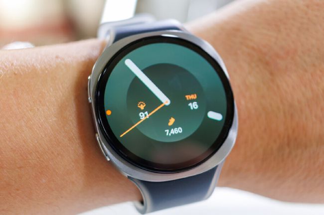 watch-2.jpg
