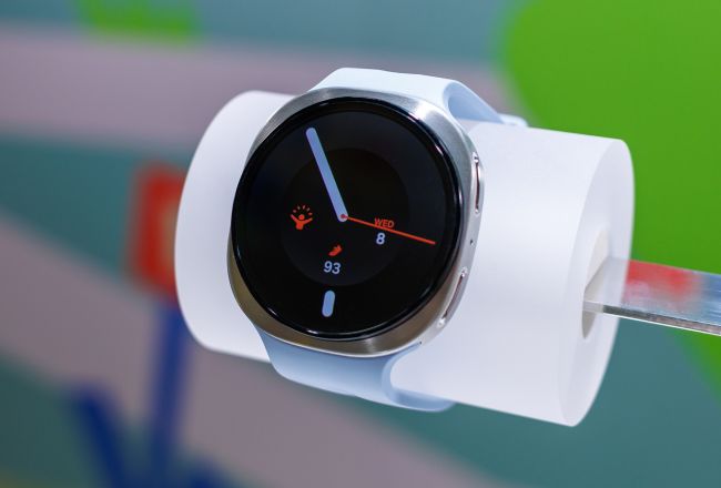 watch-2.jpg