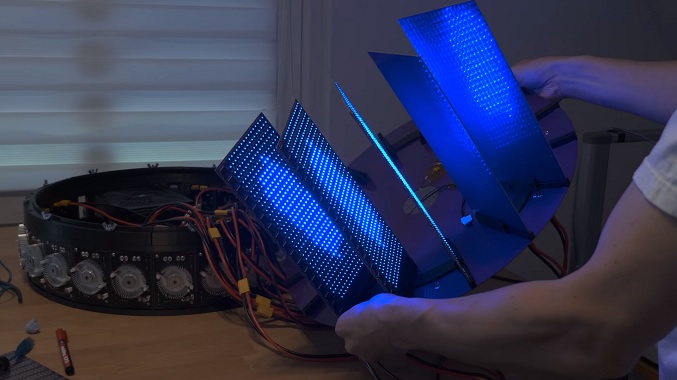 کارت گرافیک دست‌ساز با میکروکنترلر RISC-V
