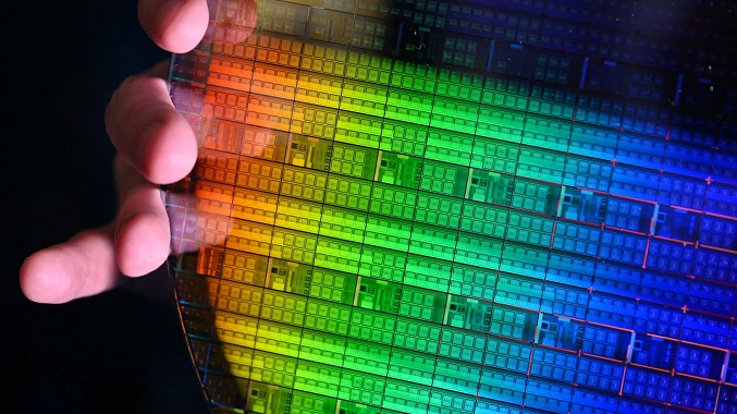 اینتل به فکر نورپردازی RGB روی پردازنده افتاده است