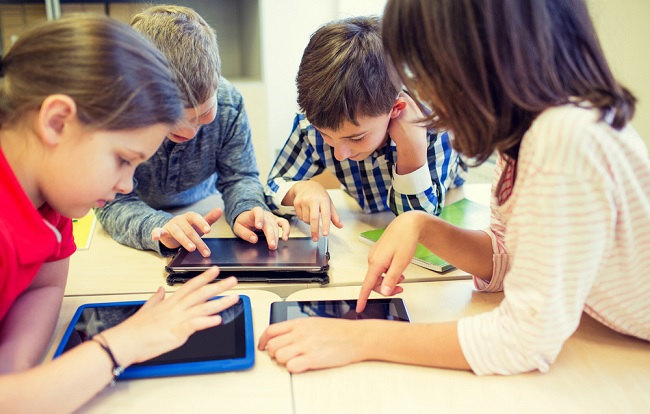 [تصویر:  Tablet-Kids.jpg]