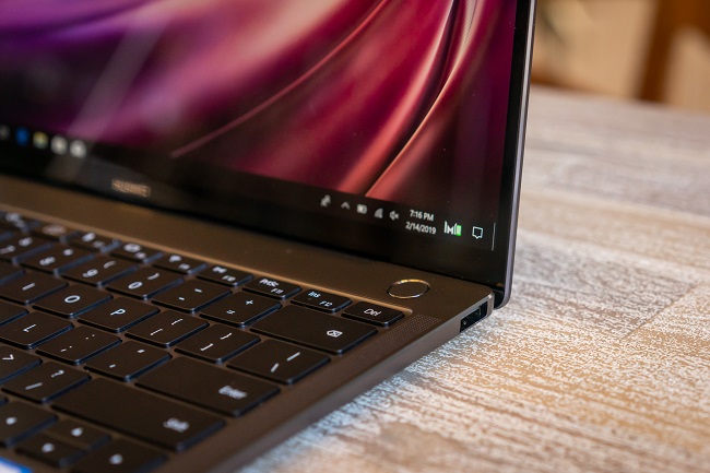 Matebook-X-pro-4.jpg