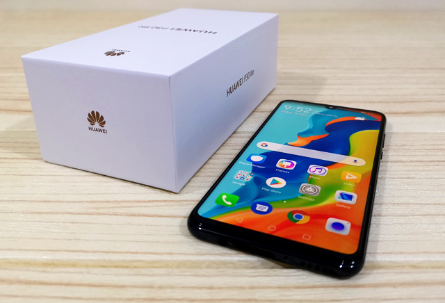 p30lite-03.jpg