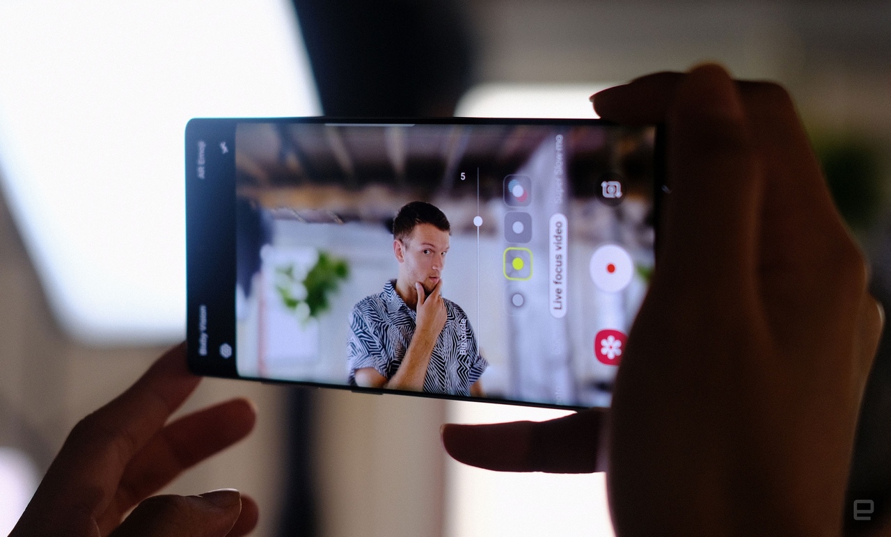 GalaxyNote10-Note10Plus-13.jpg