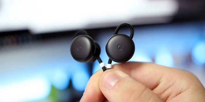 Pixel-Ear-buds3.jpg