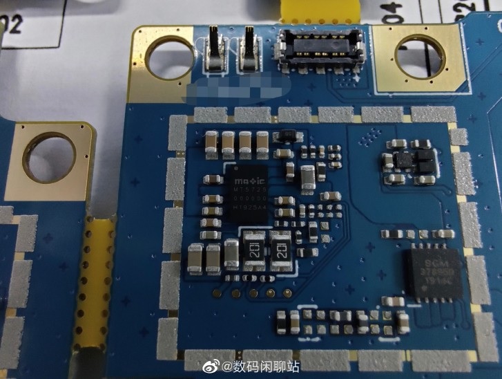 oppo-8.jpg