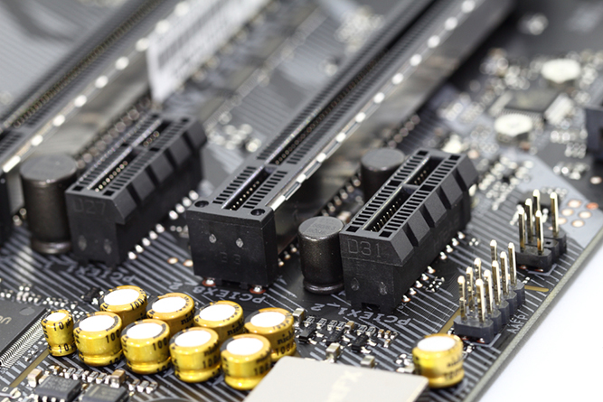 معرفی پی سی آی اکسپرس PCIe