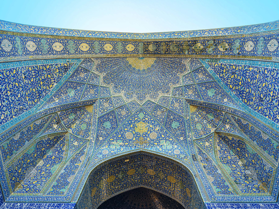 https://www.shahrsakhtafzar.com/fa/images/99/01/review/Isfahan/Masjed-Jame-2.jpg