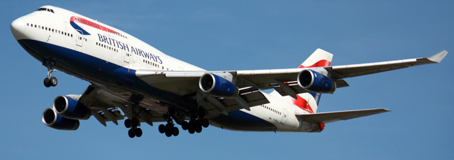 British_Airways_G-BNLU-2008-09-13-YVR.jpg