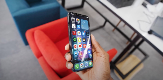 iPhone12Drop-inside654258.jpg