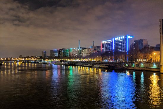 مقایسه کامل کیفیت عکاسی گوشی هوشمند در مقابل دوربین حرفهای