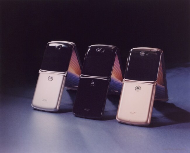 razr-5g.jpg