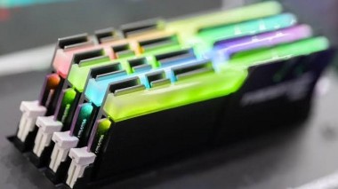 قیمت عجیب ماژولهای دامی رم DDR5؛ وقتی صفر گیگابایت برایتان نزدیک 10 میلیون تومان آب میخورد!
