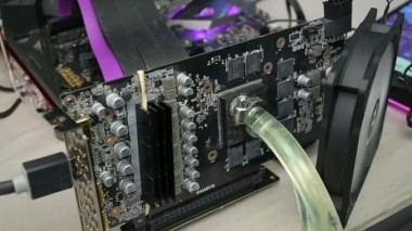 در خانه امتحان نکنید! خنککاری مستقیم RTX 2060 با آب دما را از ۷۰ به ۲۸ درجه رساند کارت گرافیک RTX 2060 با خنکسازی مستقیم